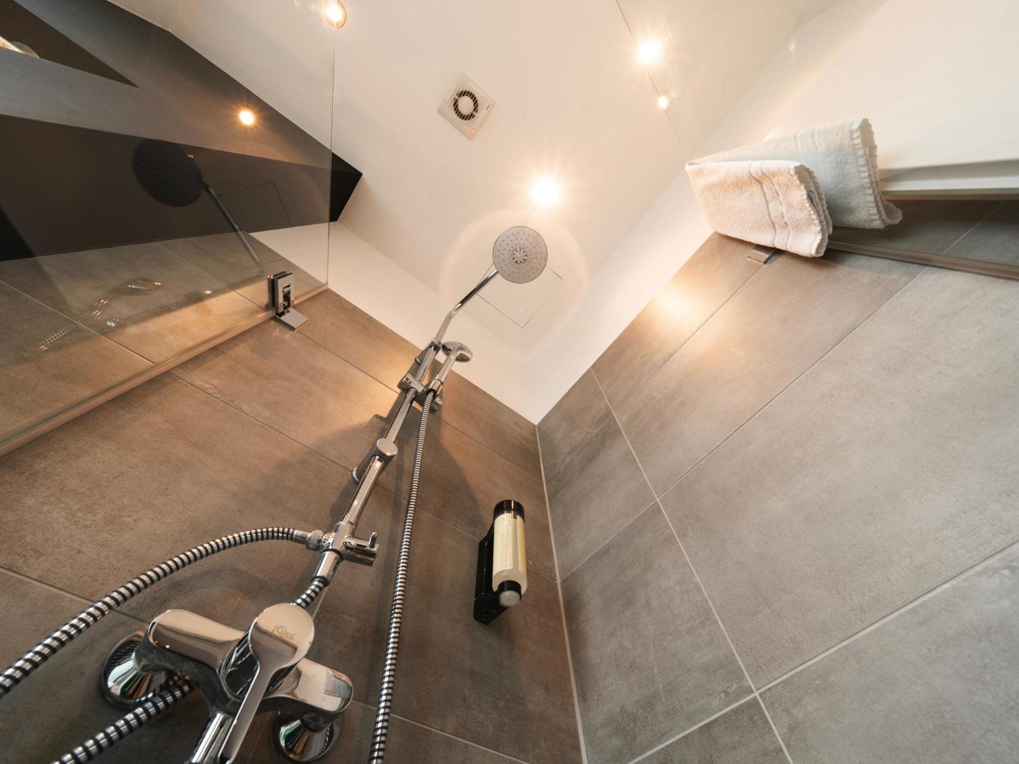 Juststay Grevenbroich Hotel & Apartments 外观 照片